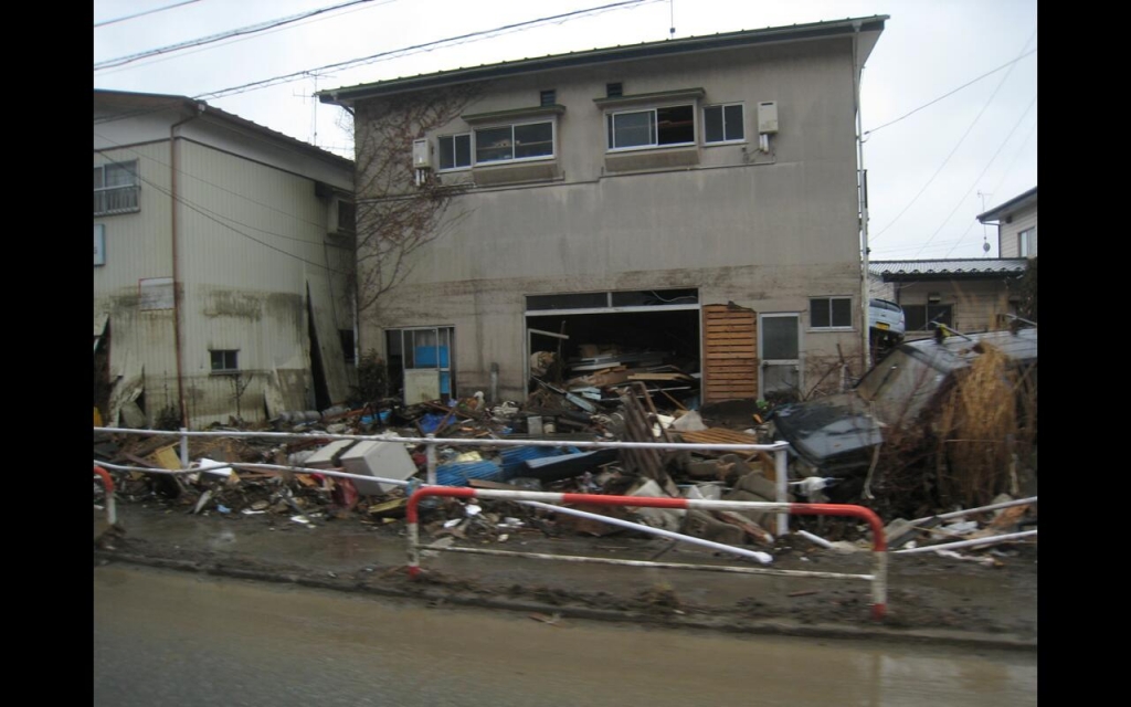 河原さんからの報告を開きます。